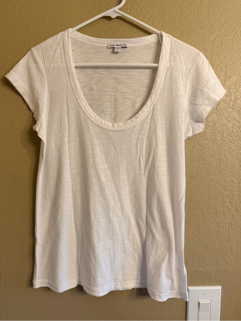James Perse Women's White Scoop Neck Tee